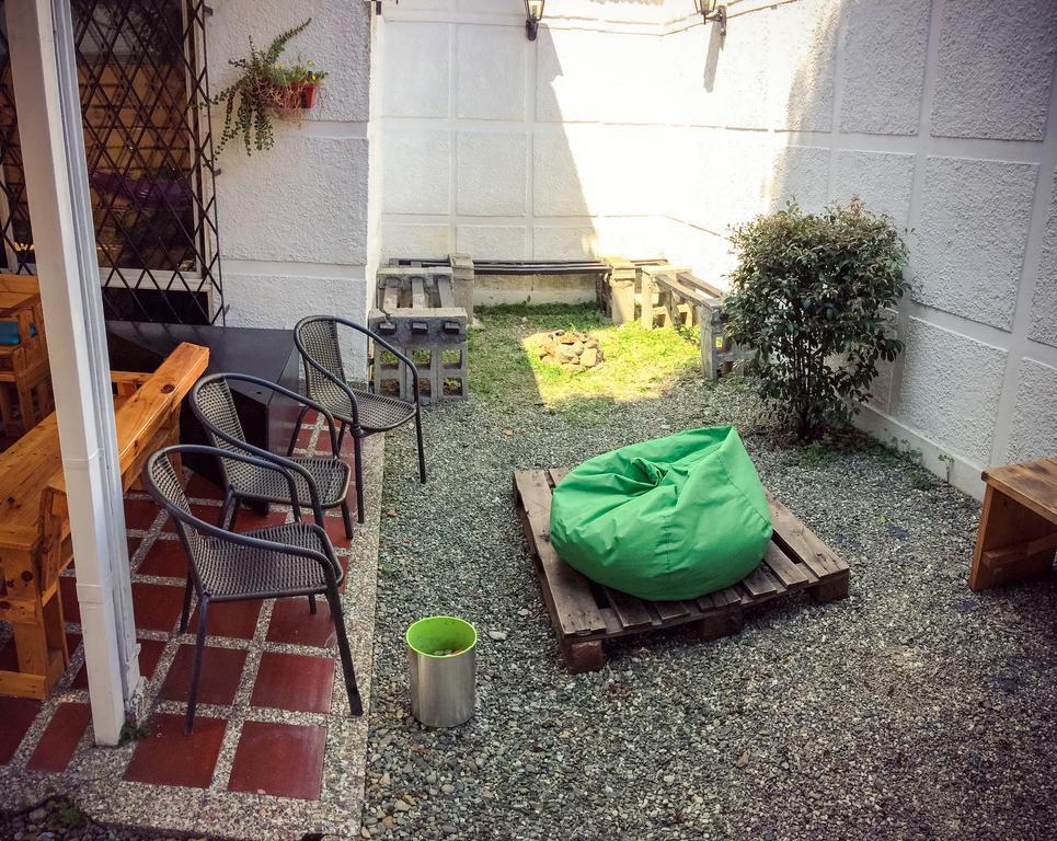 Blackpine Hostel Medellin Exterior photo